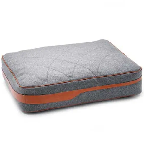 Aston Martin DBX Dog Bed