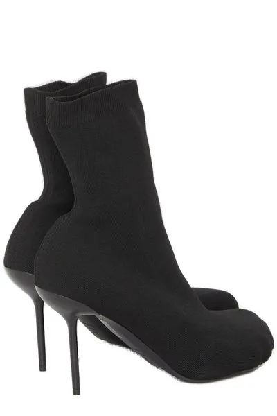 EXQUISITE ANATOMIC STRETCH KNIT BALENCIAGA ANKLE BOOTS.