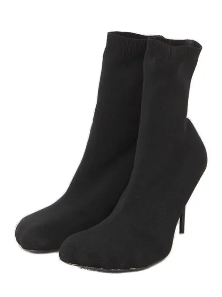 EXQUISITE ANATOMIC STRETCH KNIT BALENCIAGA ANKLE BOOTS.