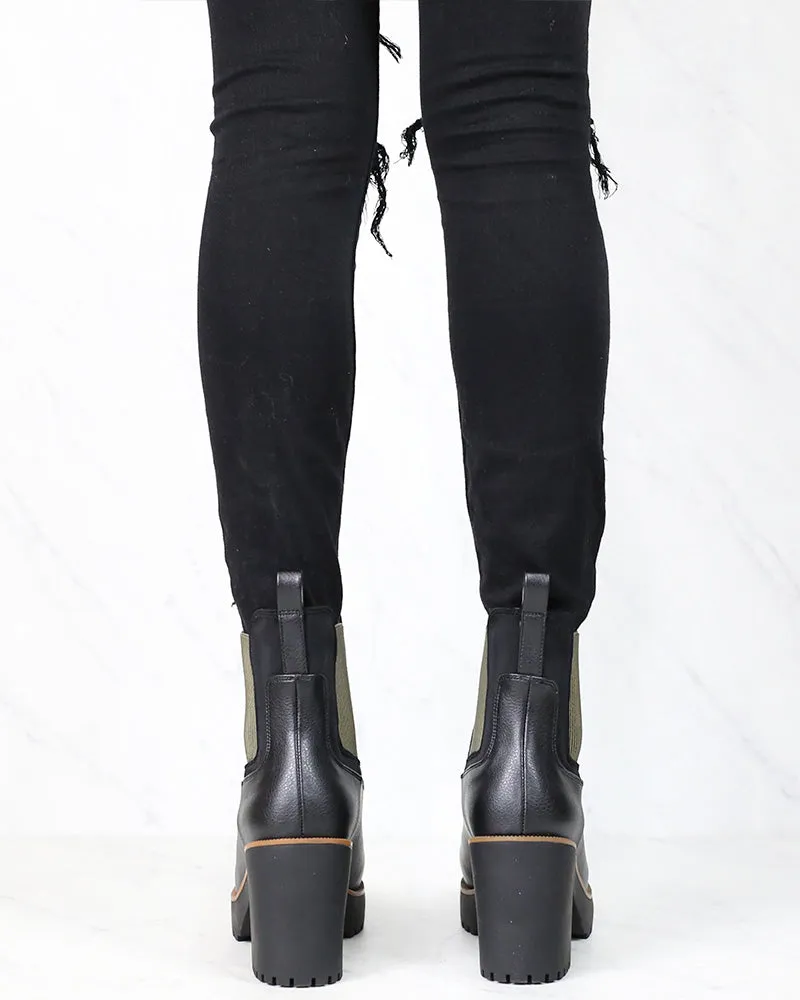 Good Day Grain Platform Ankle Boots in Black