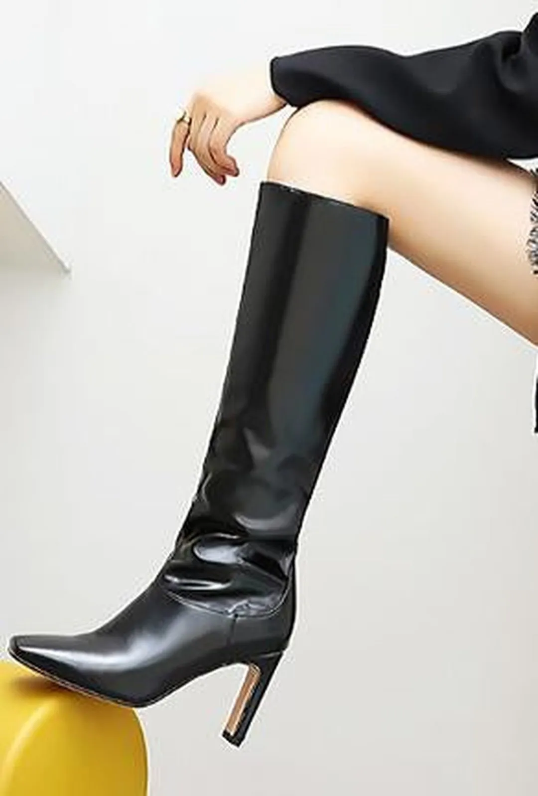 KAET - KNEE RETRO BOOTS